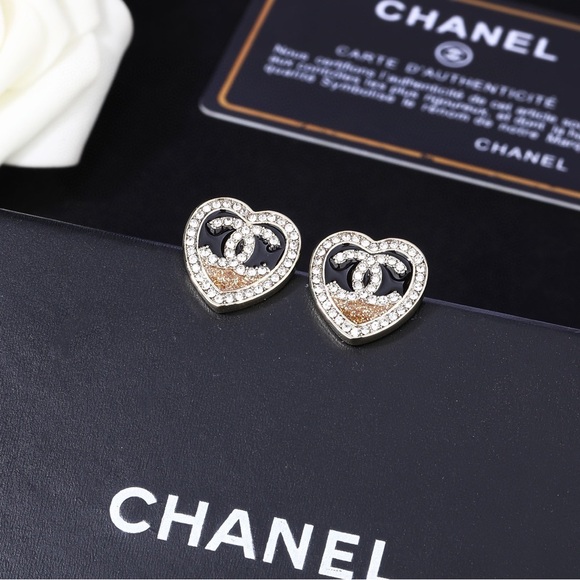 Chanel earrings - Picture 3 of 7